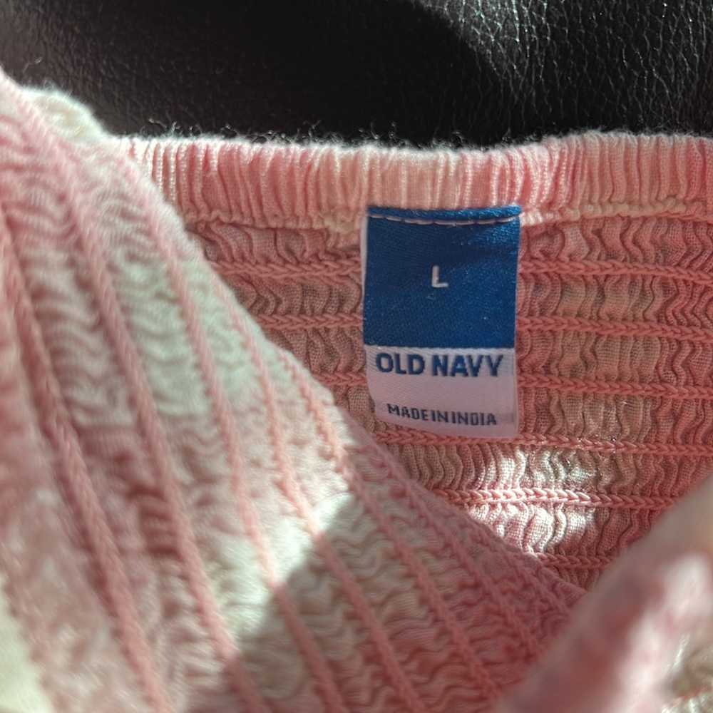 5 for $10 Ruffle Flutter Top Blouse - Picture 4 of 4